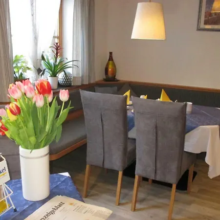 Sabine Gæstehus 3*